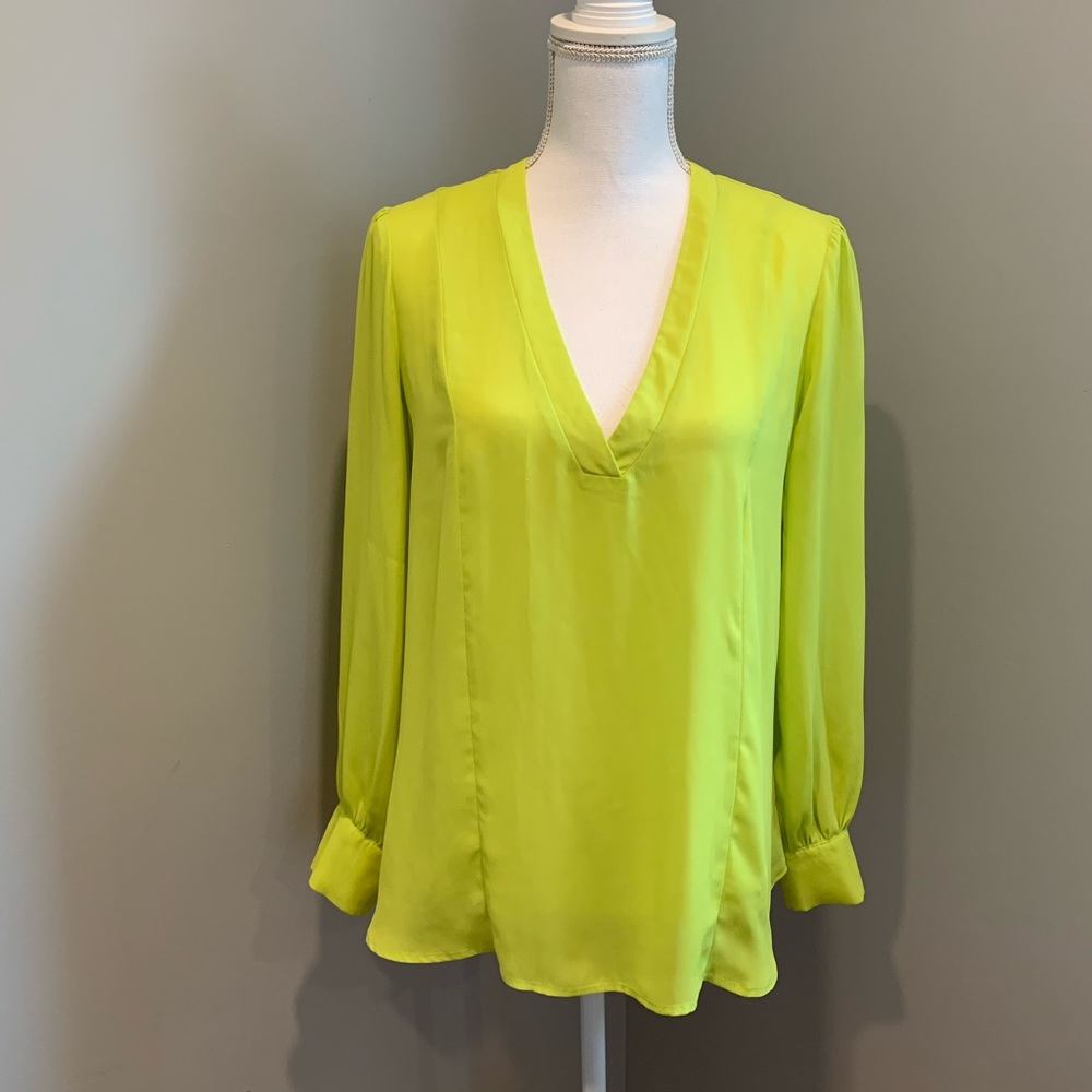 Eight Sixty Long Sleeve V Neck Lime Green Blouse